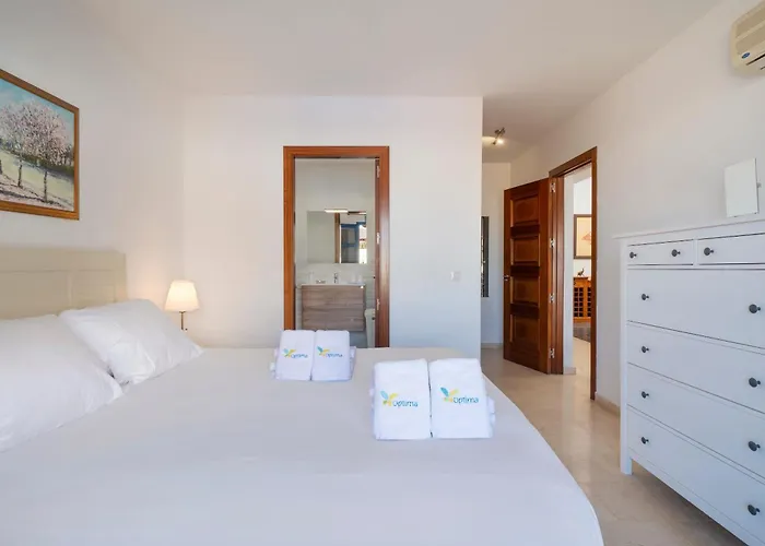 Del Ajache Grande Villa *